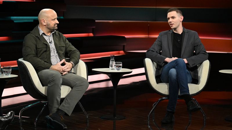 Feldjäger Marc Hinzmann berichtet bei "Markus Lanz" von seinem Einsatz in Afghanistan.