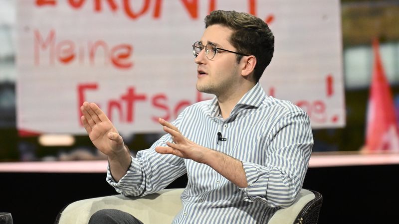 Podcaster Ole Nymoen machte bei "Markus Lanz" am Mittwochabend unmissverständlich klar, dass er einen Kriegsdienst für sich ausschließt.