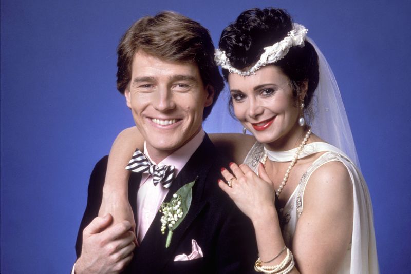 Eine seiner ersten größeren Rollen hatte Bryan Cranston in den 80er-Jahren in der Seifenoper "Loving".