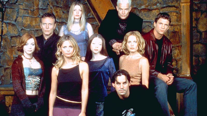 BUFFY THE VAMPIRE SLAYER, Alyson Hannigan, Anthony Stewart Head, Sarah