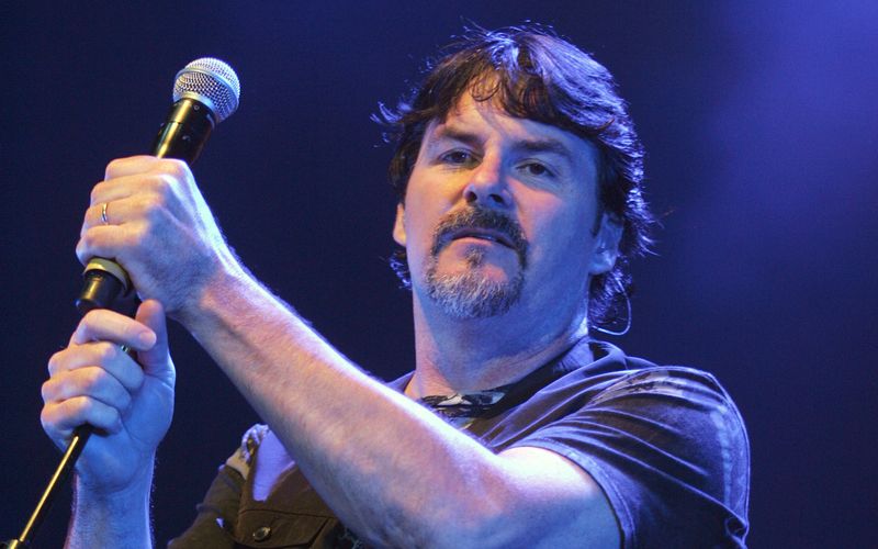 Erst war er Fan der Rockband Boston, dann deren Frontmann. Nun ist Tommy DeCarlo im Alter von 60 Jahren gestorben.   