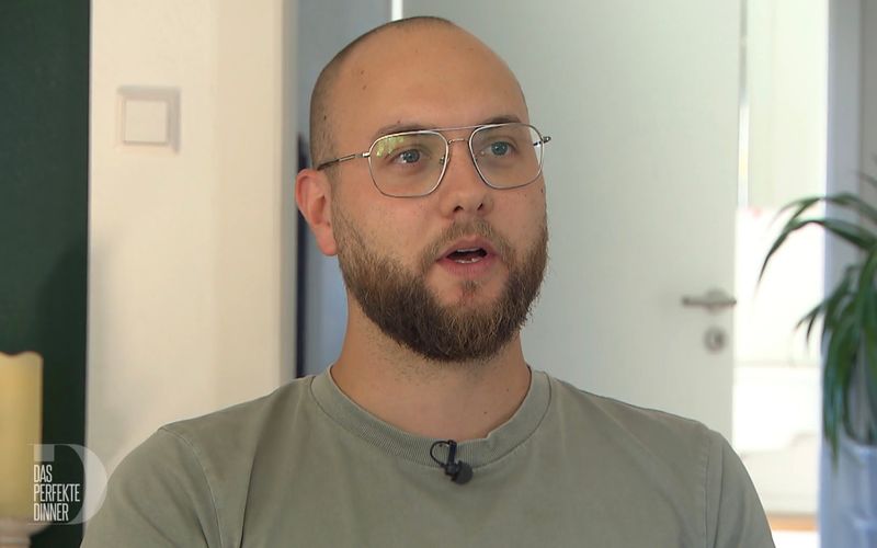 Luke ist "Familienmensch" und Motorrad-Fan.