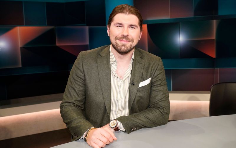 Der YouTuber "Der Dunkle Parabelritter" alias Alexander Prinz hat seine Tätigkeit für Funk, das junge Angebot von ARD und ZDF, beendet.