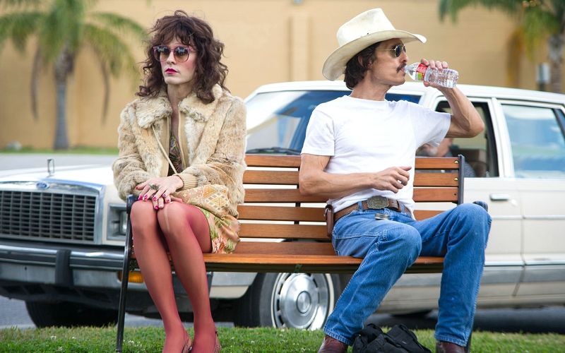 Sie kommen aus verschiedenen Welten und werden dennoch Geschäftspartner: Der Transsexuelle Rayon (Jared Leto, links) und Elektriker und Gelegenheitsbetrüger Ron Woodroof (Matthew McConaughey).