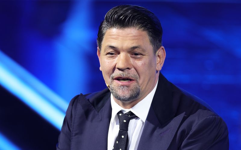 "Ehrenamt kann auch sein, einfach mal den Müll von der Straße aufzuheben", findet Tim Mälzer.