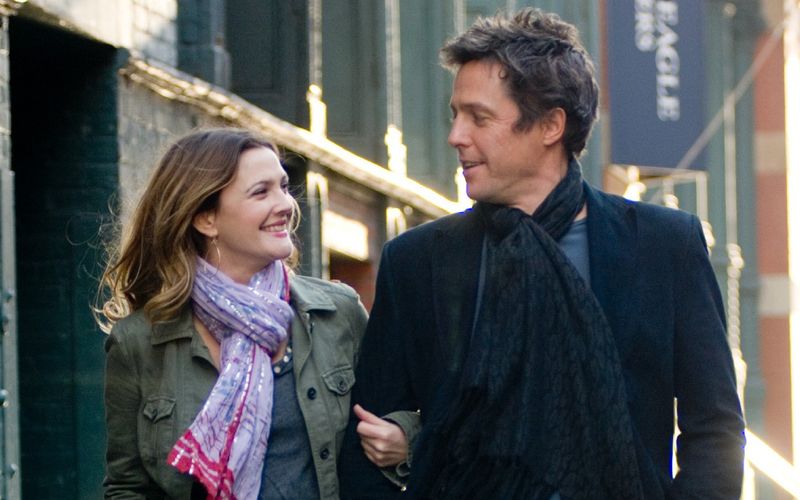 Aus der gemeinsamen Arbeit an einem Song wird mehr: Alex (Hugh Grant) und Sophie (Drew Barrymore). 