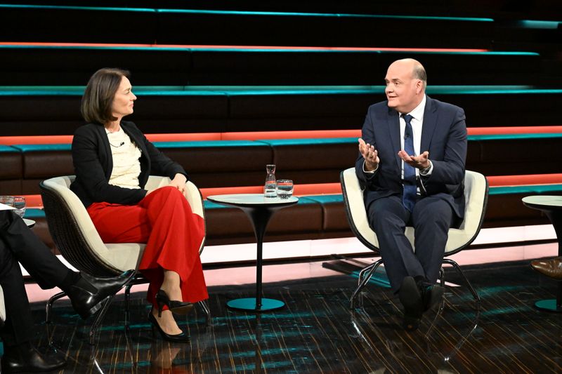 Journalist Robin Alexander forderte von Barley einen konkreten Plan. Ihre Reaktion: "Was erwarten Sie von mir?"