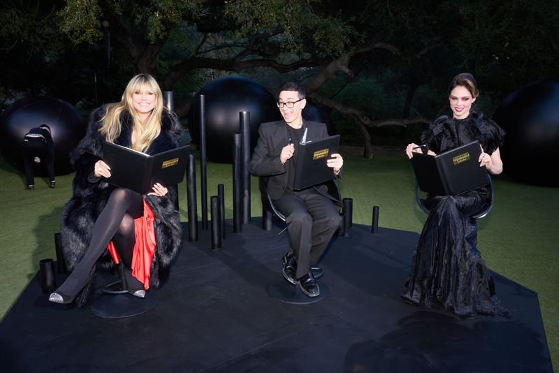 Heidi Klum (links) muss zwischen Designer Christian Siriano und Model Coco Rocha schlichten.