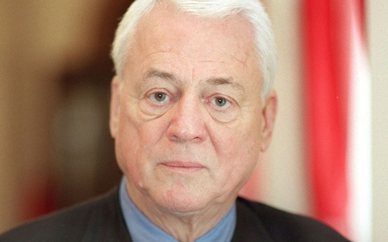 Alexander Kluge gilt als der Begründer des Neuen Deutschen Filmes der 60er- und 70er-Jahre. Jetzt starb er im Alter von 94 Jahren.