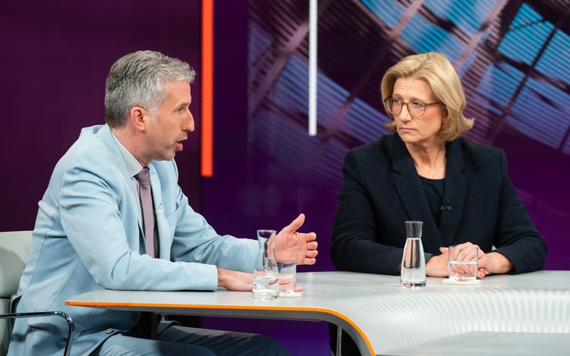 Tübingens Oberbürgermeister Boris Palmer sieht eine "letzte Chance" gekommen, das Ruder in Deutschland herumzureißen und fordert einen "Frühling der Reformen".