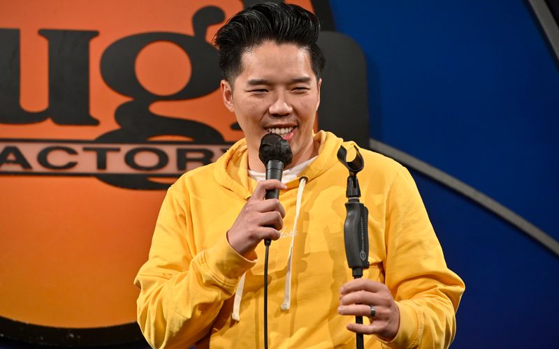 Der US-Comedian Alex Duong ist 42-jährig verstorben.
