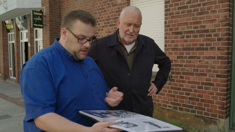 Auf Spurensuche in Rheine: Historiker André Schaper (links) und Andreas Bönte.