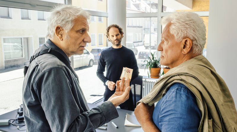 In einer Gastrolle unterstützte Maximilian Schafroth als Passfälscher (Mitte) die beiden Münchner Ex-Kommissare Leitmayr (Udo Wachtveitl, links) und Batic (Miroslav Nemec). 