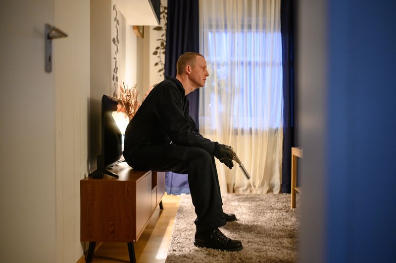 Der mysteriöse Auftragskiller (Jakob Diehl) nimmt in Norden seine nächsten Opfer ins Visier. Aber wer ist sein Auftraggeber?