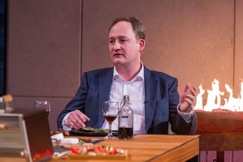 "Damit war mein Lebenswerk praktisch zerstört - von heute auf morgen": Nils berichtet, wie ihm die Weltpolitik seine Geschäftsgrundlage entzog.