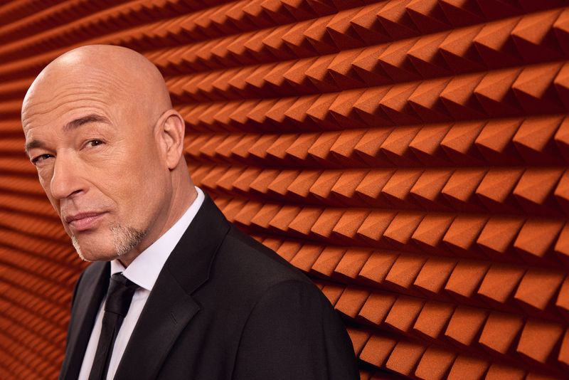 Der Graf von Unheilig outet sich als Skeptiker: "Man kann mit so einem Neubeginn viel kaputtmachen. Die Hinterlassenschaft mit Unheilig hat ja einen gewissen Wert, den ich nicht mit einem glücklosen Comeback verzocken wollte. Ich war mir wirklich nicht ganz sicher, ob es klappt", sagt er im Interview.