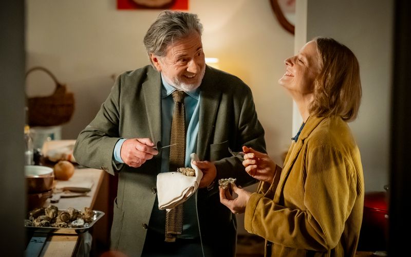 Lilian (Jodie Foster) weckt mit ihren Mordermittlungen auch das Interesse ihres Ex-Mannes Gabriel (Daniel Auteuil).