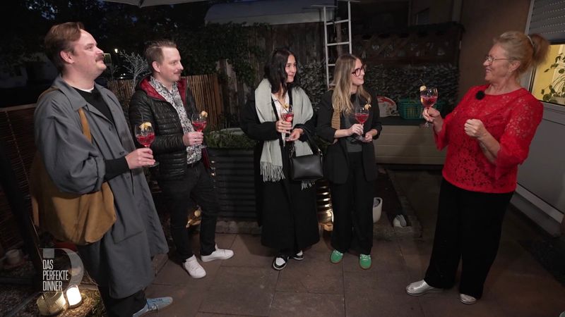 An Tag 1 in Aschaffenburg trifft sich die "Dinner"-Runde bei Lucia (63)