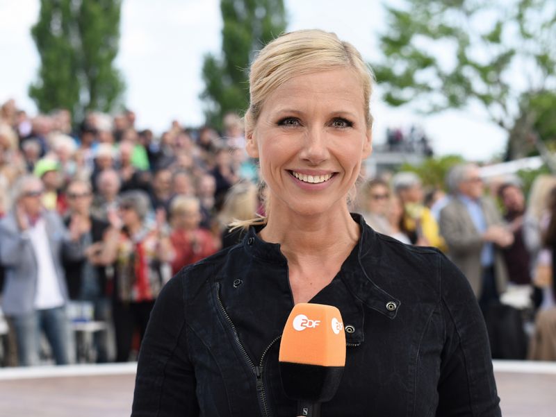 Seit dem Jahr 2000 moderiert Andrea Kiewel das Live-Open-Air-Format im Zweiten.