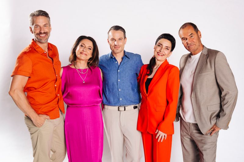 Der Cast von "Alles was zählt" (v.l.): Stefan Bockelmann, Berrit Arnold, Marc Dumitru, Tatjana Clasing und Silvan-Pierre Leirich.