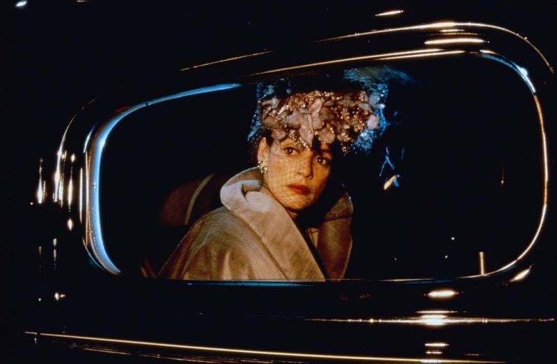 Sonia Braga spielt in "Kuss der Spinnenfrau" drei Rollen. Für ihre Leistung wurde sie für den Golden Globe nominiert.