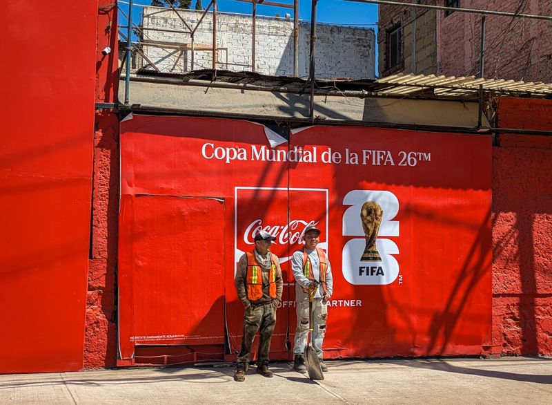 Die Bauarbeiten für das Aztekenstadion in Mexiko Stadt sind im Frühjahr 2026 noch in vollem Gange.