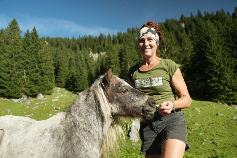 Die Arbeit mit den Tieren gibt Martina neuen Halt.