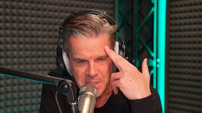 In der neuen Folge von "Lanz + Precht" blickte Markus Lanz auf die Orban-Abwahl in Ungarn.