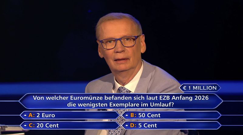 Obwohl Günther Jauch ihn vor einer falschen Interpretation der Frage rettete, gab der Kandidat auf - und freute sich über eine halbe Million Euro.