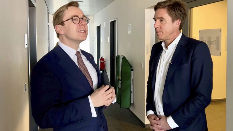 Konfrontation: Markus Feldenkirchen trifft Philipp Amthor