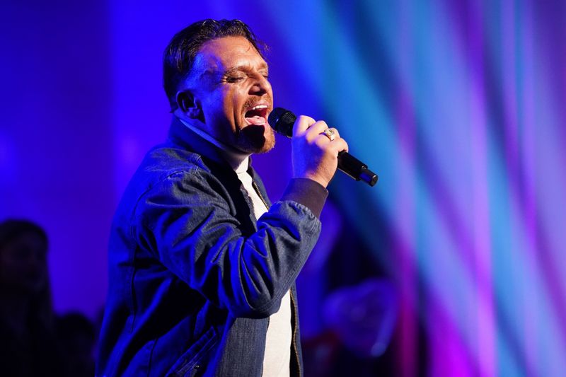 "Ich kämpfe gegen mein altes ich": Menowin Fröhlich sieht bei "Deutschland sucht den Superstar" (RTL) sich selbst als seinen größten Gegner.