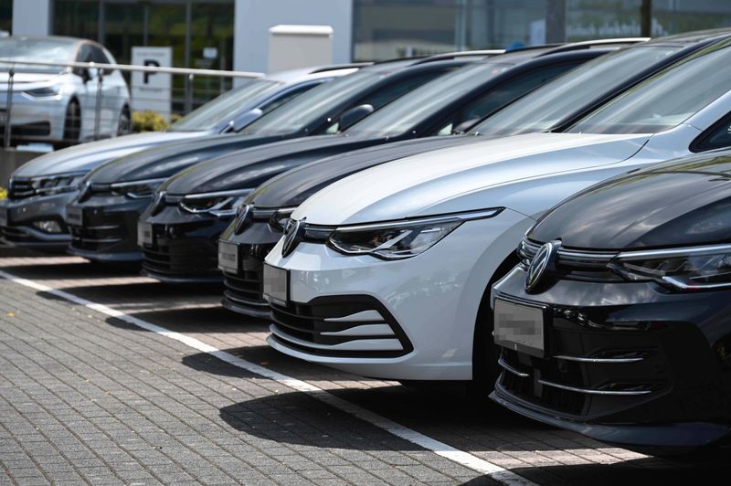 Mit täuschend echt aussehenden Internetseiten sollen Autokäufer um ihr Geld gebracht werden.