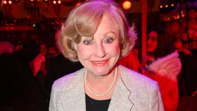 Volksmusikerin Margot Hellwig kritisiert die Absetzung der ARD-Show "Immer wieder sonntags".