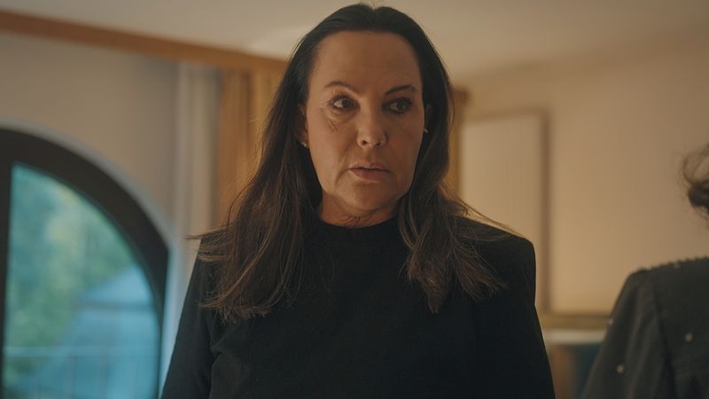 Natascha Ochsenknecht sucht in den neuen Folgen von "Diese Ochsenknechts" einen Schönheits-Chirurgen auf.