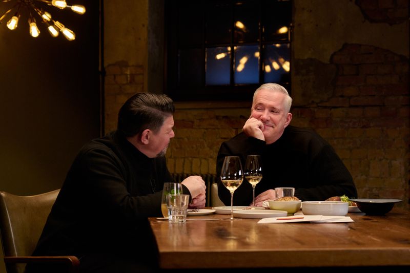 Alexander Herrmann hat sich eine ganz besondere Challenge überlegt, die Tim Mälzer ans Herz geht.