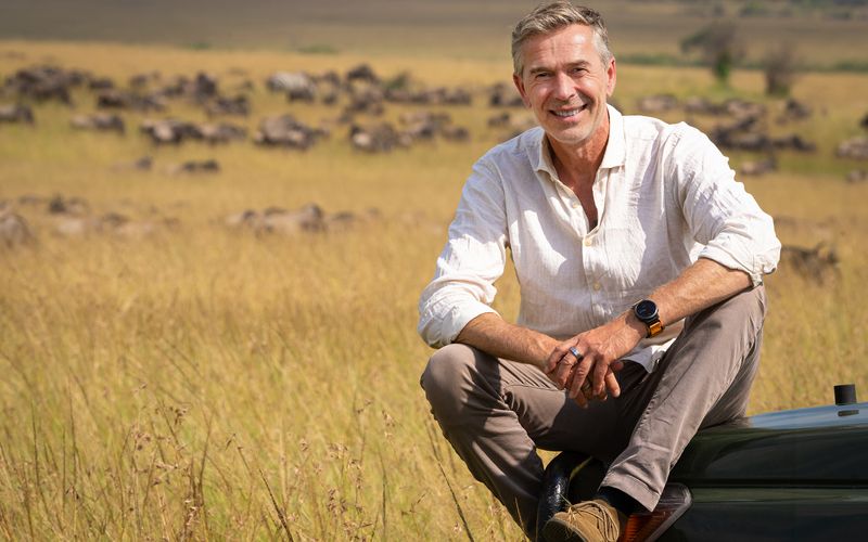 Naturjournalist Dirk Steffens feiert als neues Gesicht der Reihe "Erlebnis Erde" seine Premiere im Ersten.