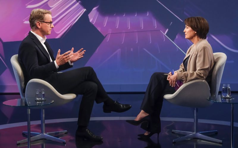 Sandra Maischberger merkte CDU-Generalsekretär Carsten Linnemann eine gewisse Unzufriedenheit an.