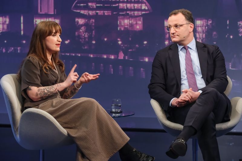 Linken-Fraktionschefin Heidi Reichinnek und Union-Fraktionschef Jens Spahn trafen am Mittwochabend bei "Maischberger" aufeinander.