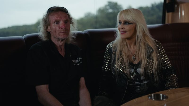 Die Freundschaft ist noch aus den alten Tacken: In "Wacken - Hearts Full of Metal" sind Doro Pesch und Holger Hübner gemeinsam vor der Kamera.