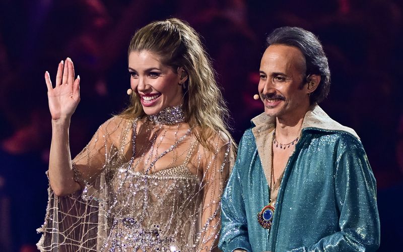 Das Moderatoren-Duo Victoria Swarovski und Michael Ostrowski kommt beim ESC-Publikum nicht besonders gut an. 
