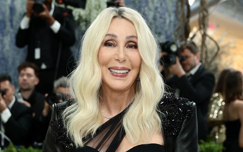 Kaum zu glauben: Cher, hier bei ihrem Auftritt auf der Met Gala Anfang Mai, feiert am 20. Mai ihren 80. Geburtstag. 