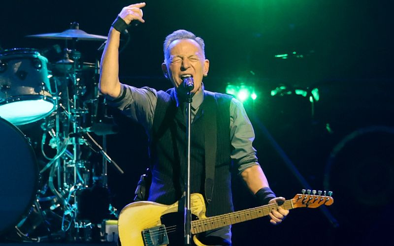 Am Mittwoch wird mit Bruce Springsteen einer von Donald Trumps schärfsten Kritikern bei Stephen Colbert zu Gast sein.