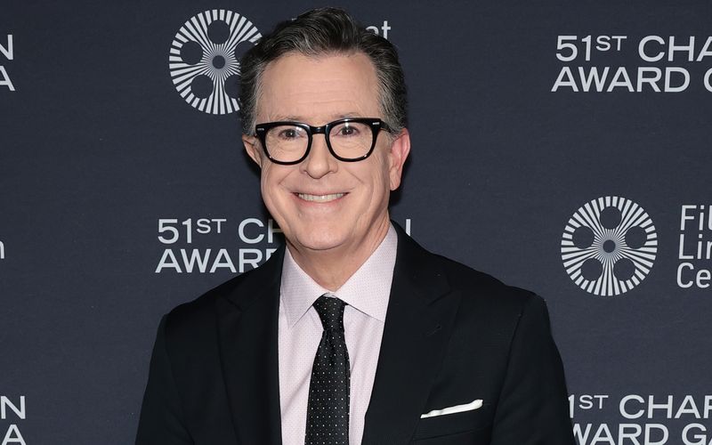 Auch nach dem Ende seiner "Late Show" sorgt Stephen Colbert für Schlagzeilen.