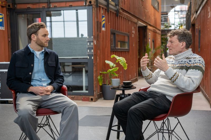 Professor Hartmut Rosa (rechts) sieht bei Longevity-Fanatikern "einen gewissen Widerspruch".