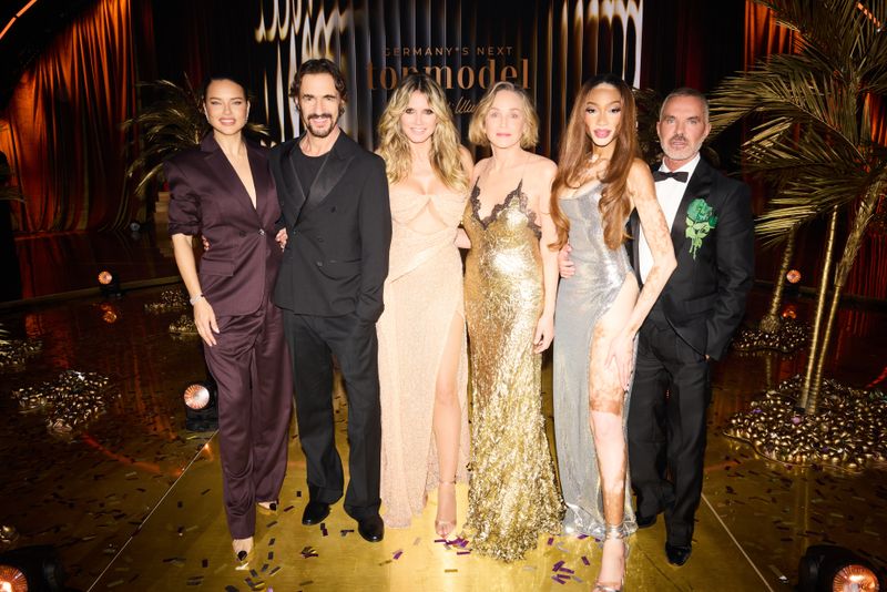 Heidi Klum holt sich hochkarätige Unterstützung in die Jury (von links): Adriana Lima, Thomas Hayo, Sharon Stone, Winnie Harlow und Dsquared2.
