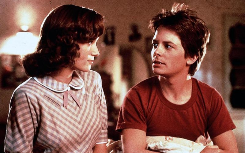 Als Mutter von Marty McFly (Michael J. Fox) in der "Zurück in die Zukunft"-Trilogie wurde Lea Thompson berühmt.