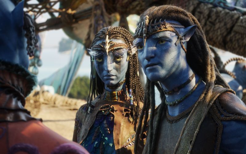 Neytiri (Zoe Saldaña) und Jake Sully (Sam Worthington) trauern um ihren Sohn. 