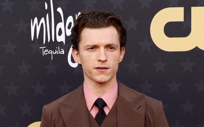 Tom Holland hatte einst mit Alkoholproblemen zu kämpfen.