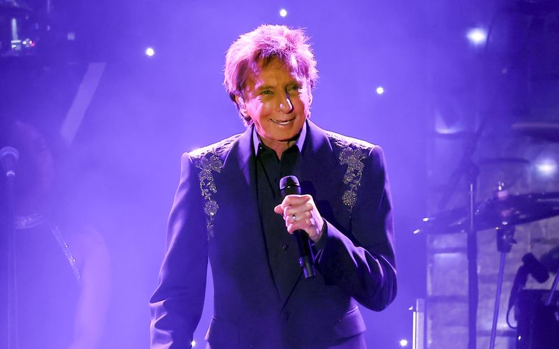 Schöne Nachrichten: Ein halbes Jahr nach seiner Krebsdiagnose veröffentlicht Barry Manilow ein neues Album ("What A Time").