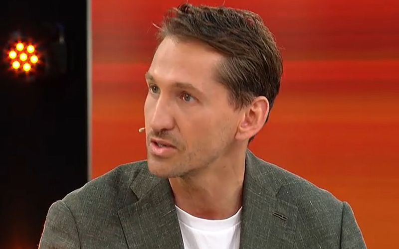 René Adler hat sich zu der kontroversen Nominierung Manuel Neuers als Nationaltorhüter geäußert.